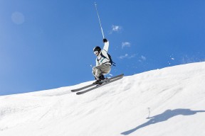 T1巅峰战术掌控全局节奏，巅峰赛t0英雄