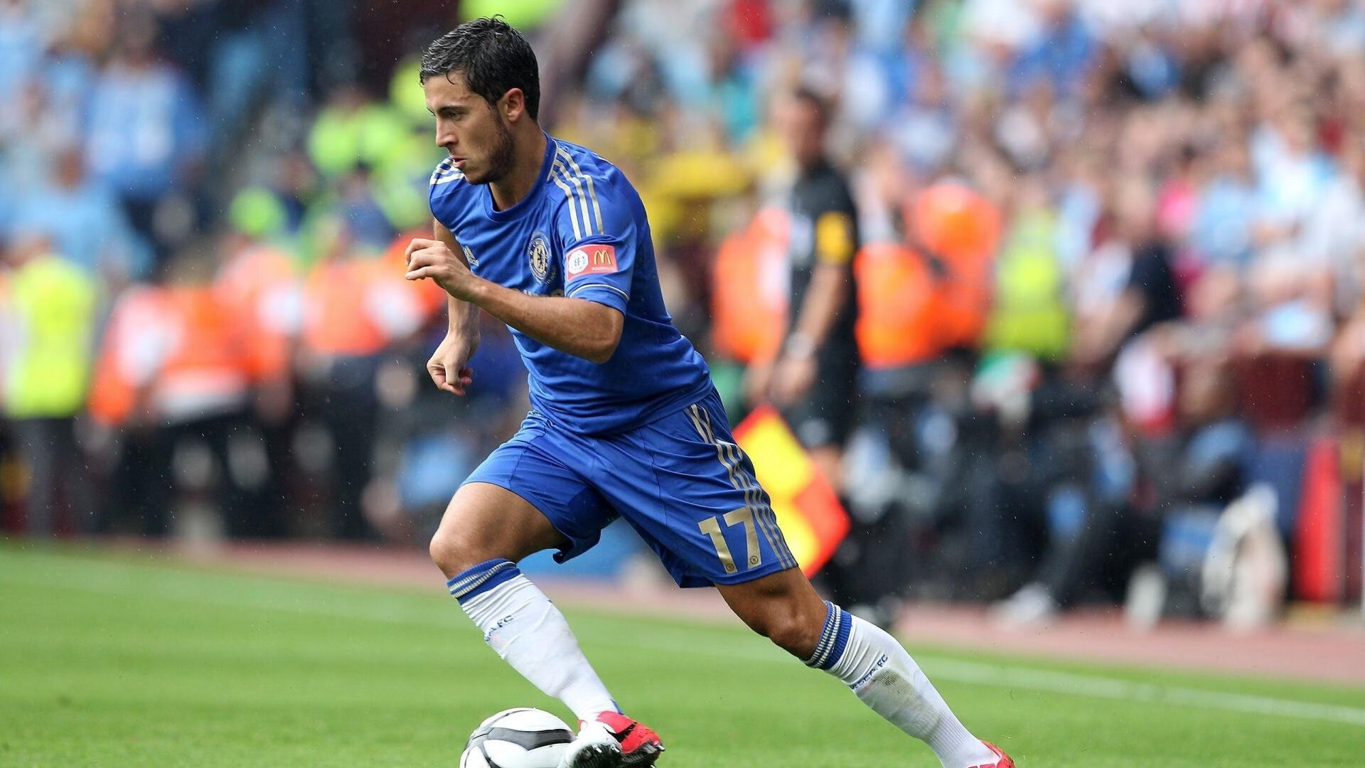 体操世锦赛精彩纷呈，中国队包揽多枚奖牌，体操世锦赛中国金牌